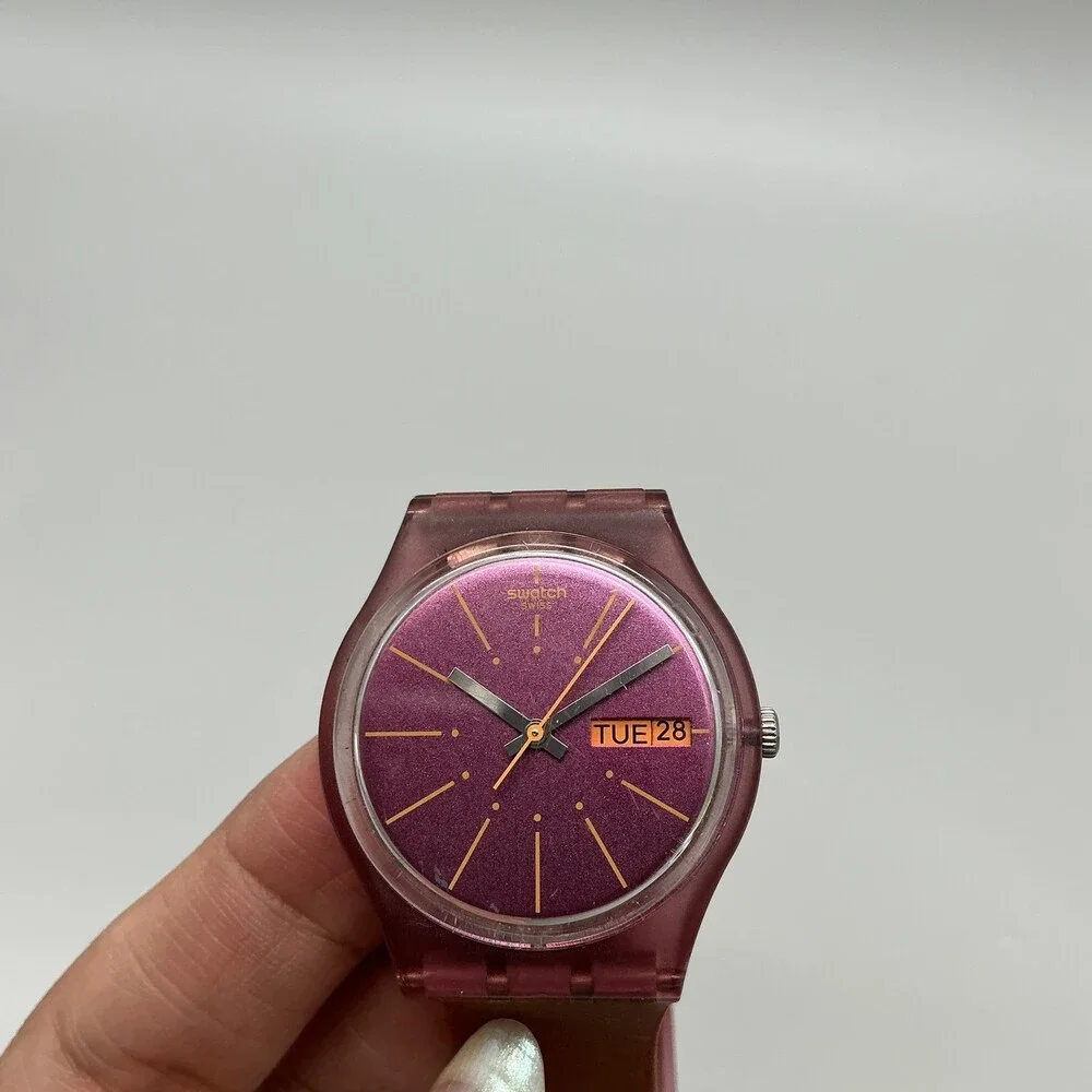 Swatch Sneaky Peaky Womens Watch 34mm Purple Dial Day Date Swiss New Battery